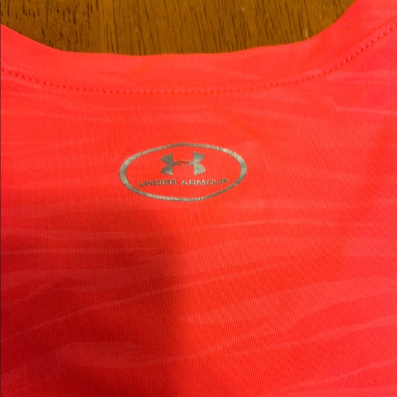 Girls Under Armour Pink/Orange/Coral V-Neck T-Shirt Size Youth Large - Picture 6 of 7